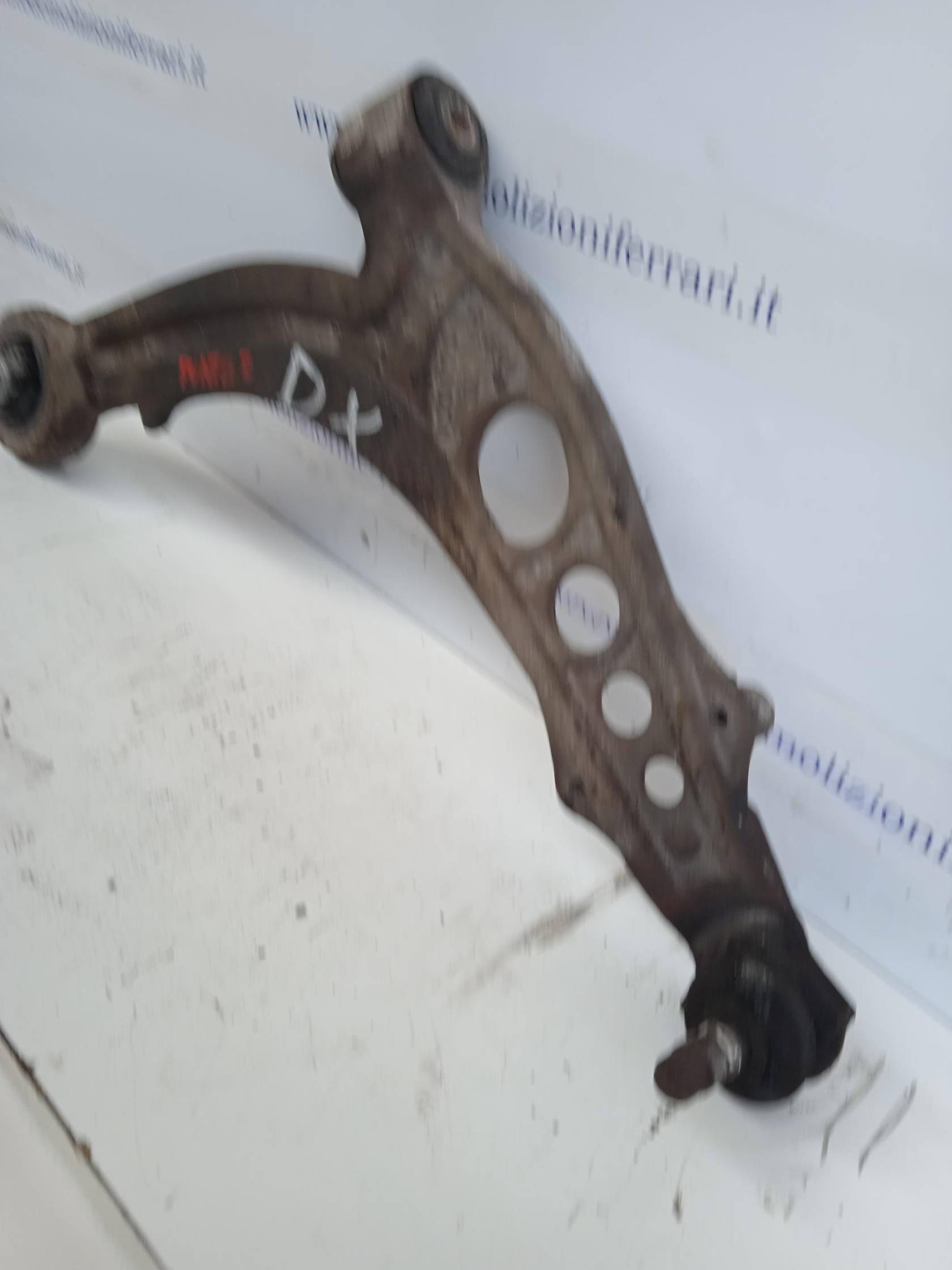 Braccio oscillante sosp. ant. dx.